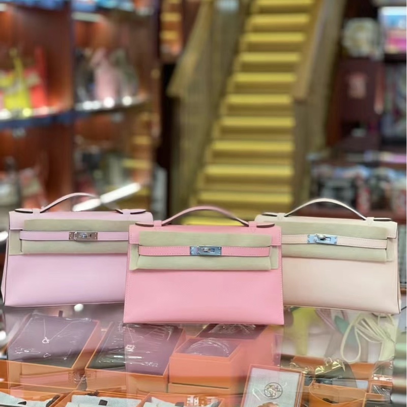 Hermes mini Kelly pochette 3Q Sakura pink 🌸 in stock-5