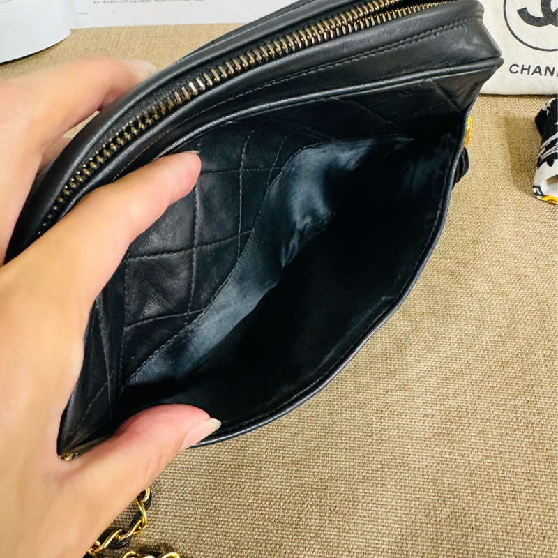 售 二手真品 CHANEL 香奈兒 Vintage Camera Bag黑金羊流蘇 相機包-19