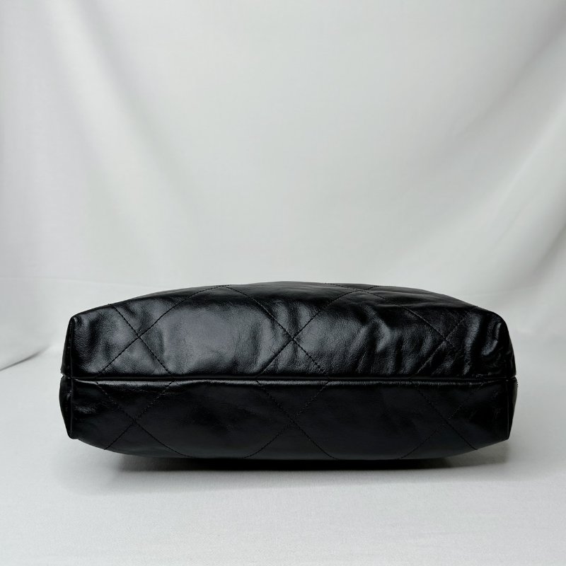 CHANEL So Black全黑小號22包-9