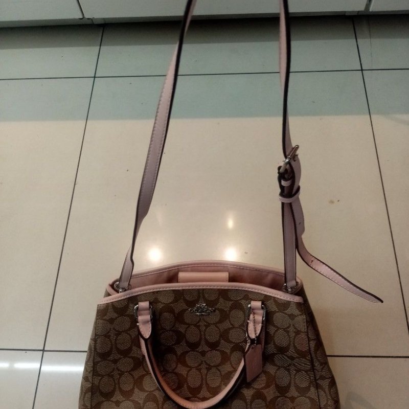 美國Coach 提包中容量附活動型長背帶國際正版戴妃包-8