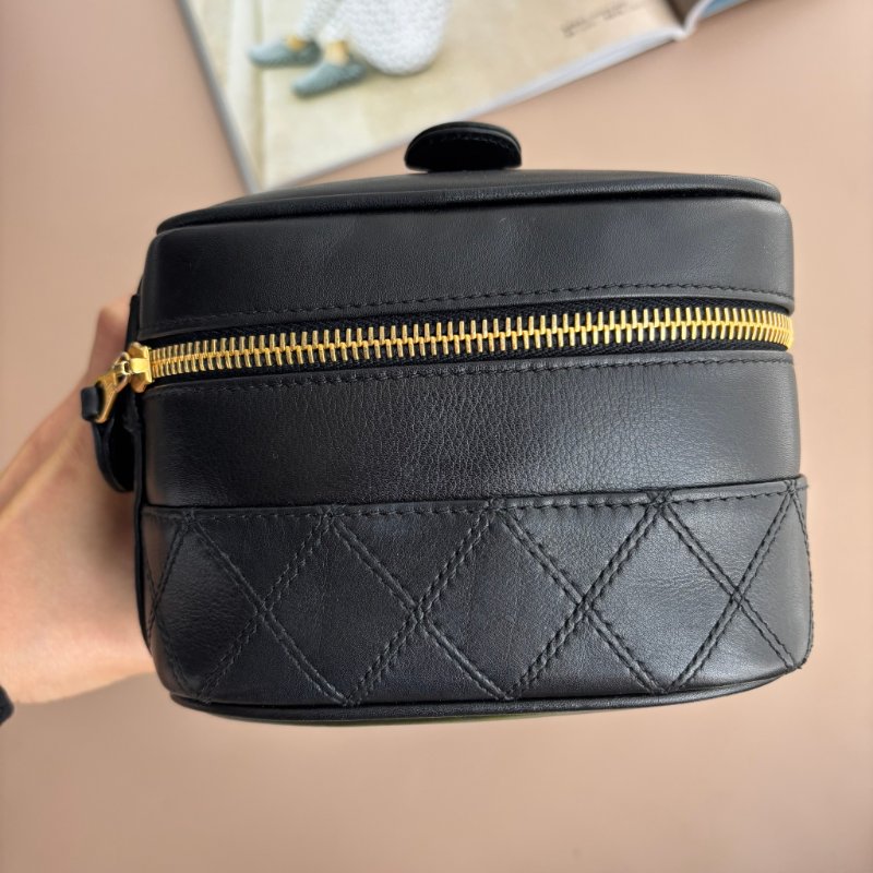 ::CHANEL:: Vintage Vanity Case 黑色皮革手提化妝箱包-3
