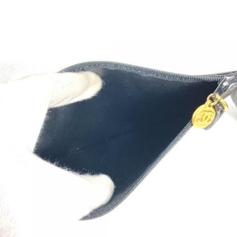 💝FuFu.Style ⟡.·* Chanel 魚子醬皮雙肩包-36