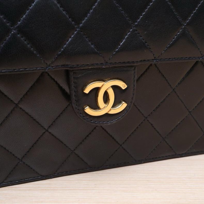 CHANEL(香奈兒) 中古 黑金羊信封包25 黑色 3開 金扣-5