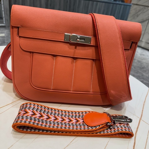 *SHIHNA名牌精品* HERMES Berline 肩背包