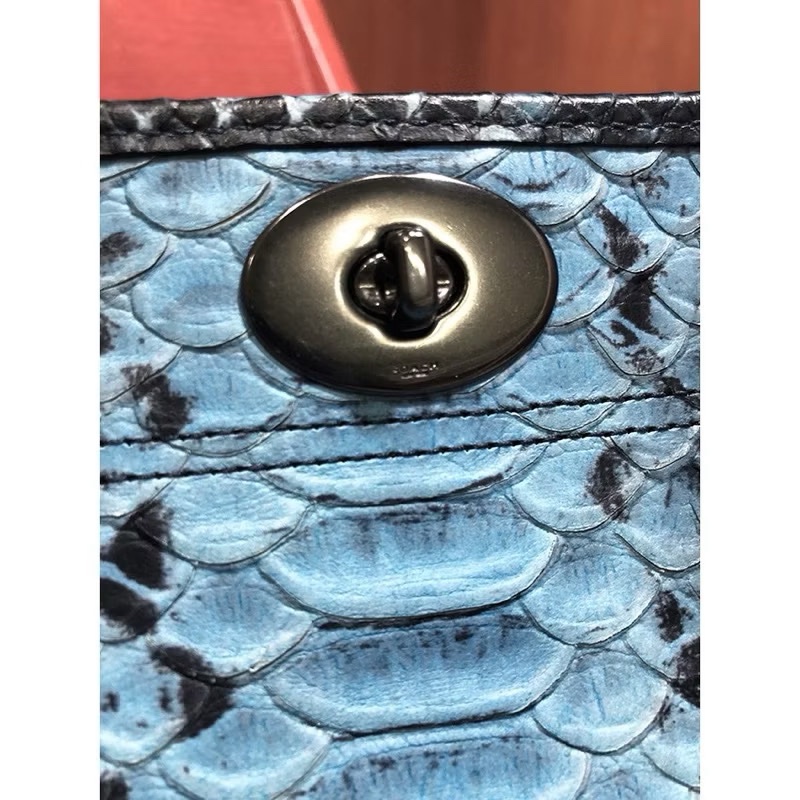 Coach gramercy satchel in 蟒蛇皮紋/二手/私物/coach/正品/手提/肩背/兩用-15