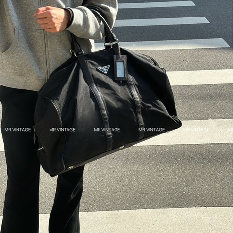🏷️ Prada 旅行袋
