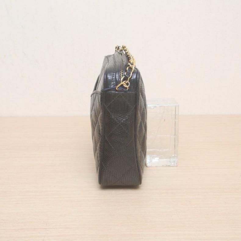 CHANEL(香奈兒) 黑色 蜥蜴皮 0開 金扣 中古流蘇相機包-1