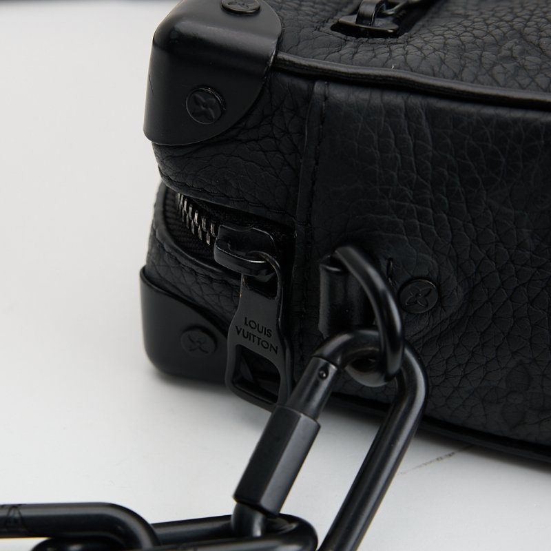 Lv mini soft trunk黑壓紋-11