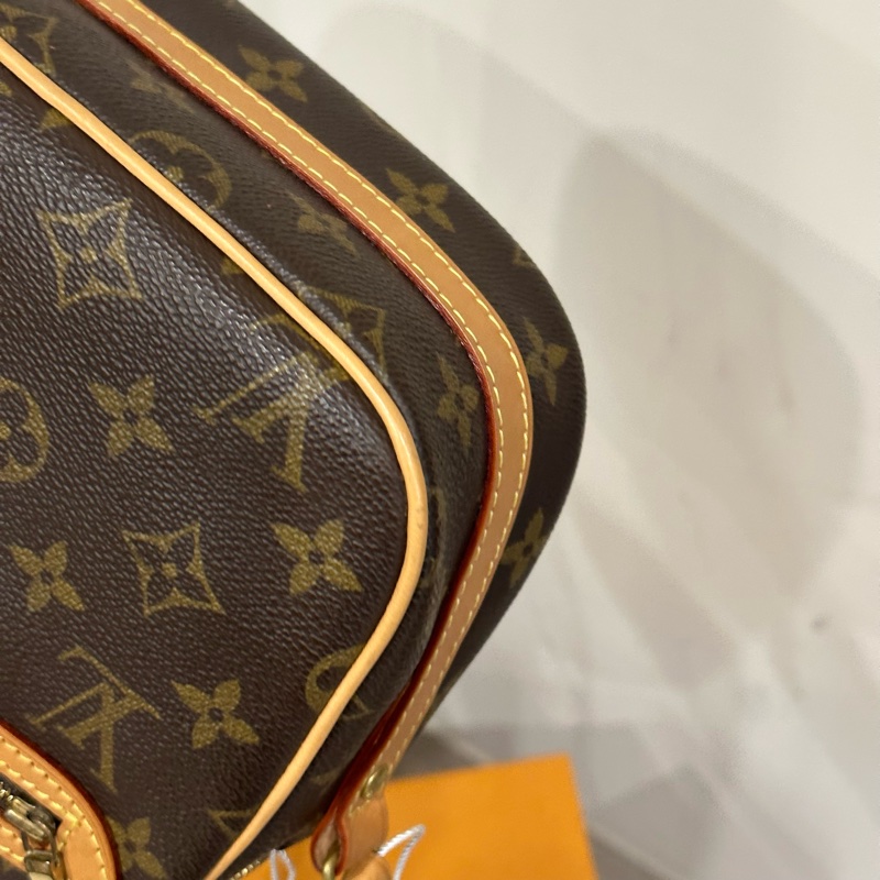 99新🌟#LV 雙面 #郵差包 #開口笑 #蘋果包 #斜背包 老花-15