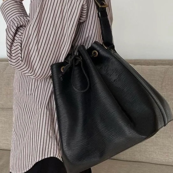 💝FuFu.Style ⟡.·* LV EPI 水波紋單肩包-0