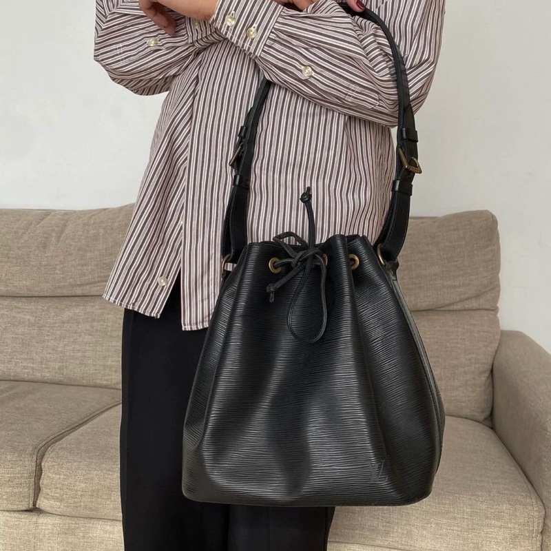 💝FuFu.Style ⟡.·* LV EPI 水波紋單肩包-1