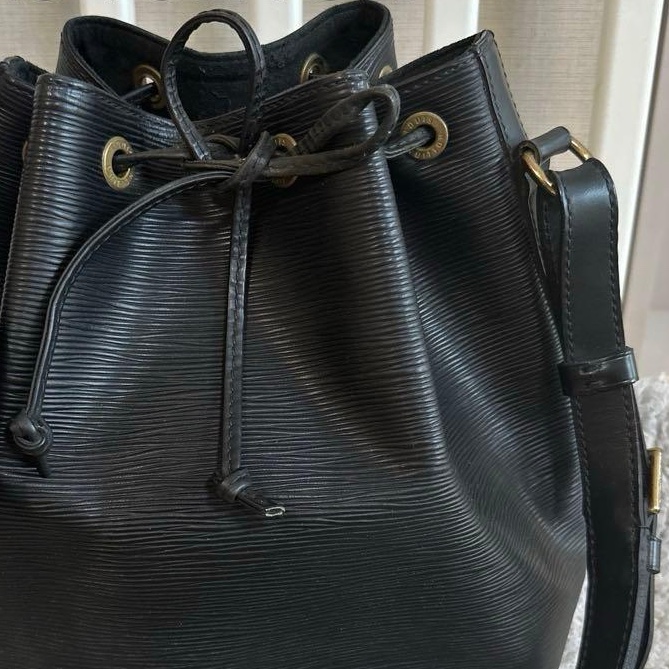 💝FuFu.Style ⟡.·* LV EPI 水波紋單肩包-7