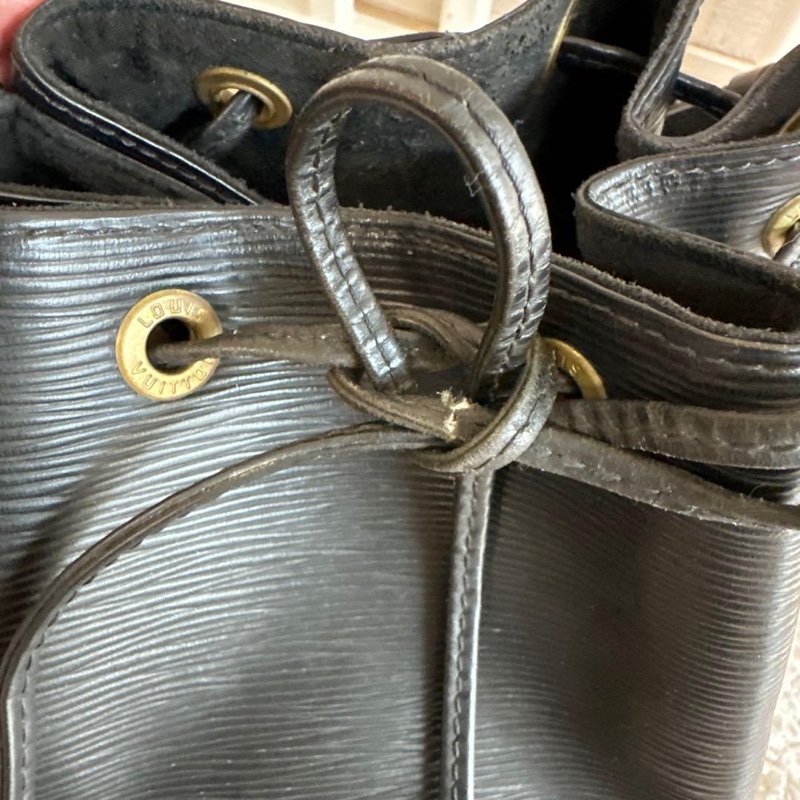 💝FuFu.Style ⟡.·* LV EPI 水波紋單肩包-29