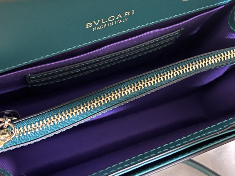 Bvlgari SERPENTI FOREVER 綠色肩背斜背包-7