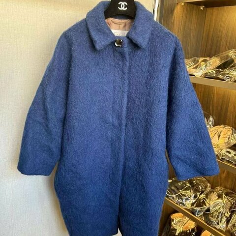 Maxmara 大衣 42號