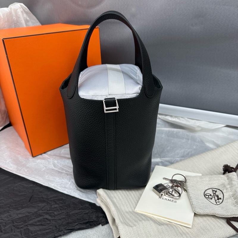 全新大全配🈶️23年購證❤️ #愛馬仕 #黑銀 #菜籃子 18cm #picotin #hermes-5