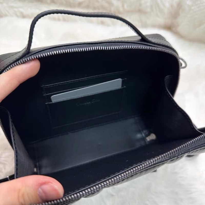 🈶️盒子❤️ #dior #caro #soback #相機包 #盒子包-87