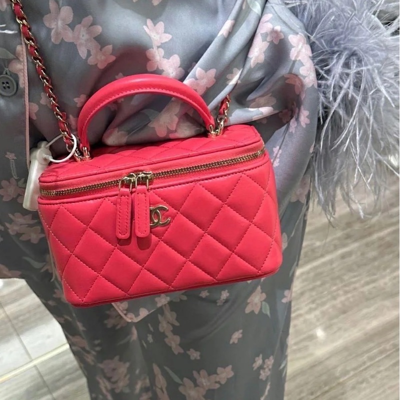CHANEL 香奈兒 手柄長盒子 化妝盒 底部雙c帶鏡子 羊皮深粉拼淺粉 金釦-3