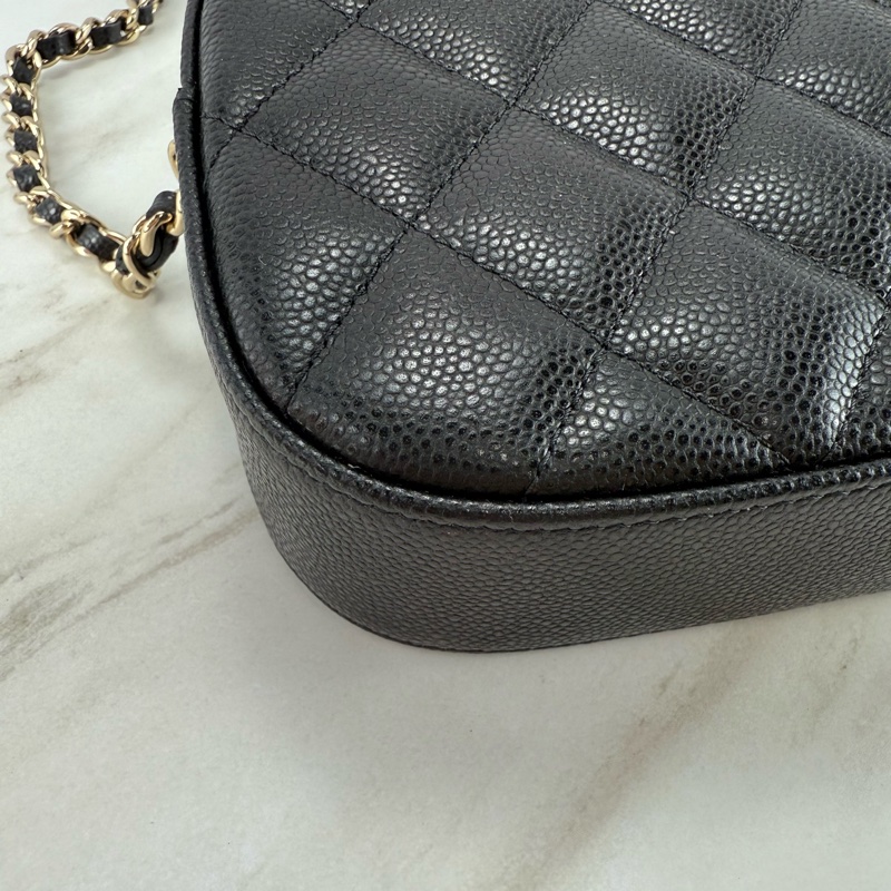 香奈兒Chanel 24S 雙C logo菱格紋相機包 荔枝黑淡金-10