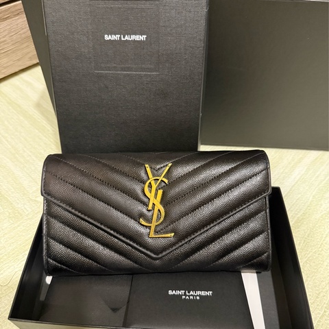 YSL魚子醬信封長夾