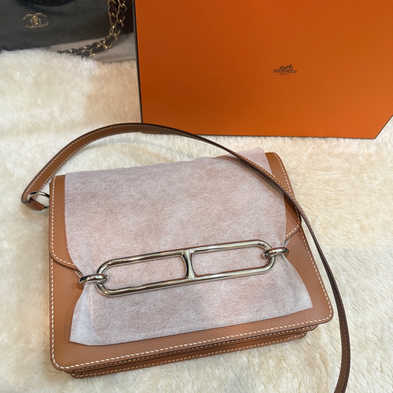 下單再用折扣碼-3000🉐9新以上✨愛馬仕🤎Hermes Roulis 23 gold金棕色 D刻 金棕金釦 愛馬仕金剛色 可斜背 可肩背-46