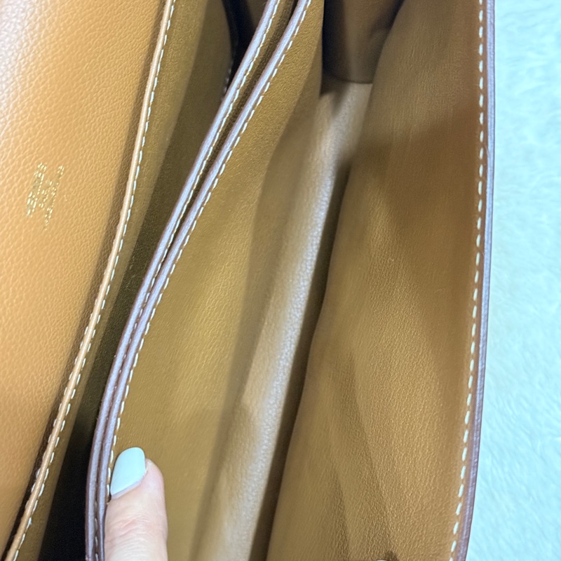 下單再用折扣碼-3000🉐9新以上✨愛馬仕🤎Hermes Roulis 23 gold金棕色 D刻 金棕金釦 愛馬仕金剛色 可斜背 可肩背-8