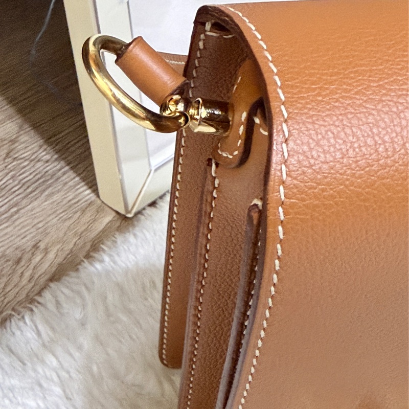 下單再用折扣碼-3000🉐9新以上✨愛馬仕🤎Hermes Roulis 23 gold金棕色 D刻 金棕金釦 愛馬仕金剛色 可斜背 可肩背-12