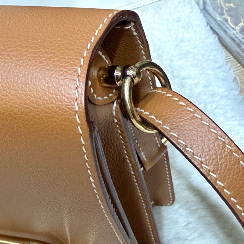 下單再用折扣碼-3000🉐9新以上✨愛馬仕🤎Hermes Roulis 23 gold金棕色 D刻 金棕金釦 愛馬仕金剛色 可斜背 可肩背-13