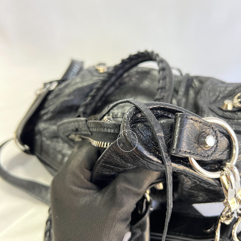 Balenciaga經典款字母logo機車包-11