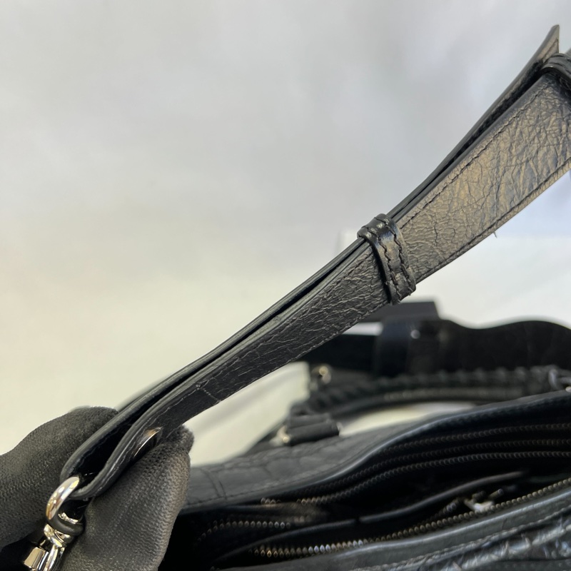 Balenciaga經典款字母logo機車包-15