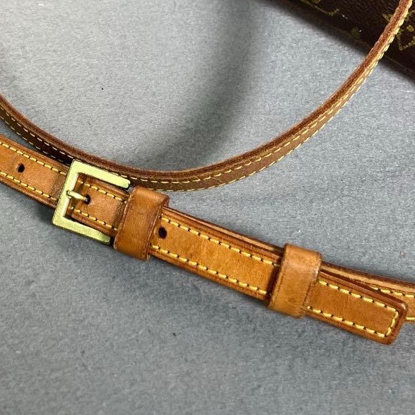 💝FuFu.Style ⟡.·* LV 小船包斜背包側背包-29