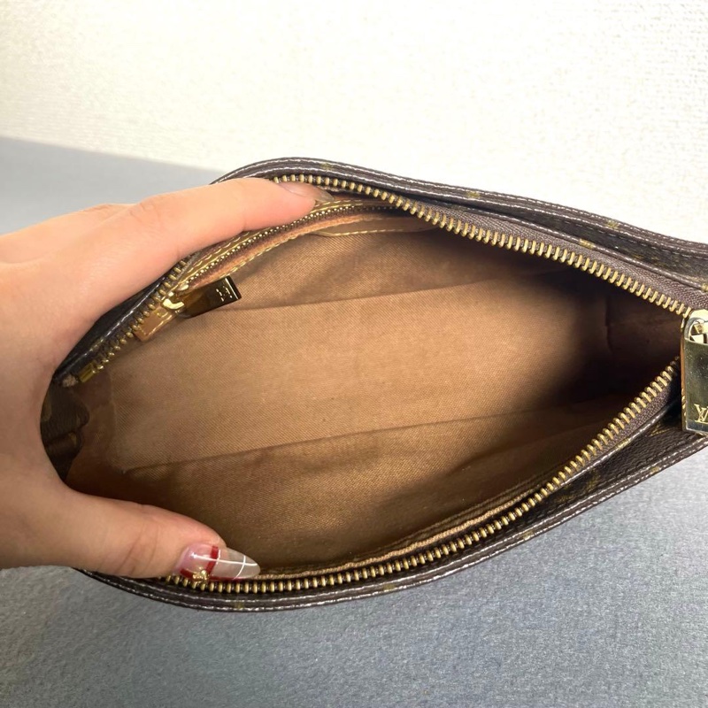 💝FuFu.Style ⟡.·* LV 小船包斜背包側背包-37