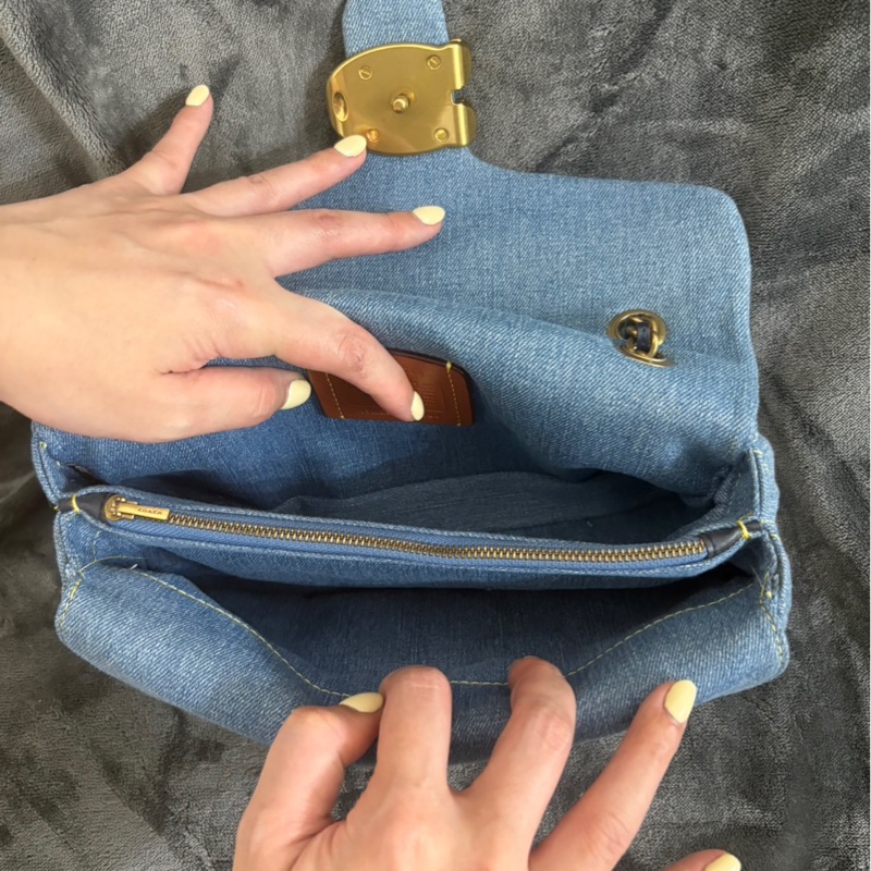 coach Tabby26 單寧肩背包-9