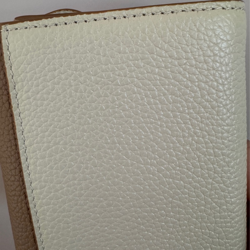 BURBERRY TB LOGO 撞色荔枝紋小牛皮三折壓釦短夾-5