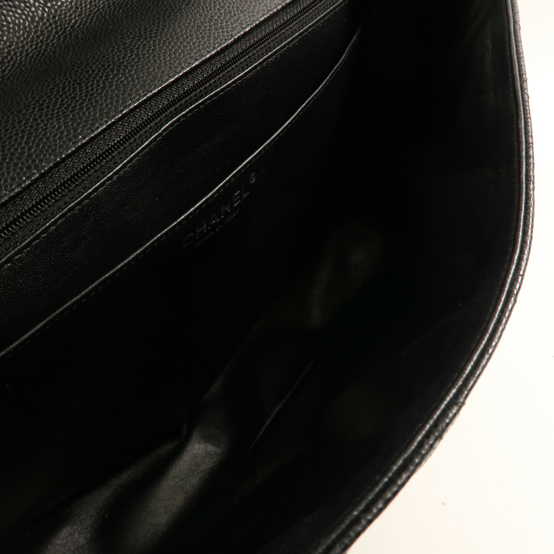 CHANEL 牛皮皮革Maxi Classic銀扣鏈帶肩背袋黑色-11