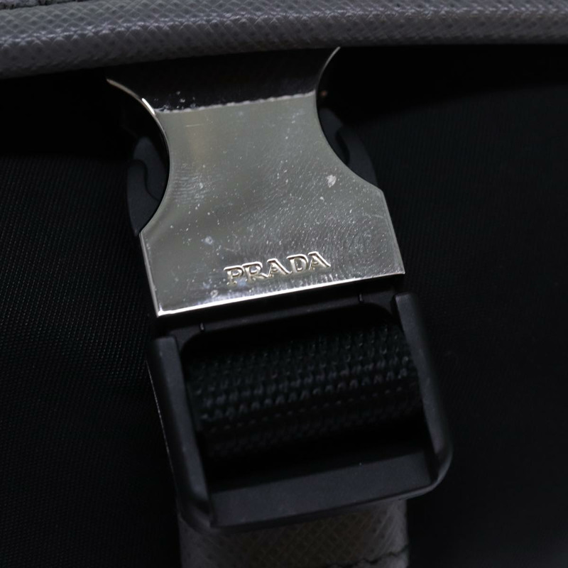 【日本直送】PRADA 手拿包 尼龍 黑藍 2NH011 正品 yk13704-8