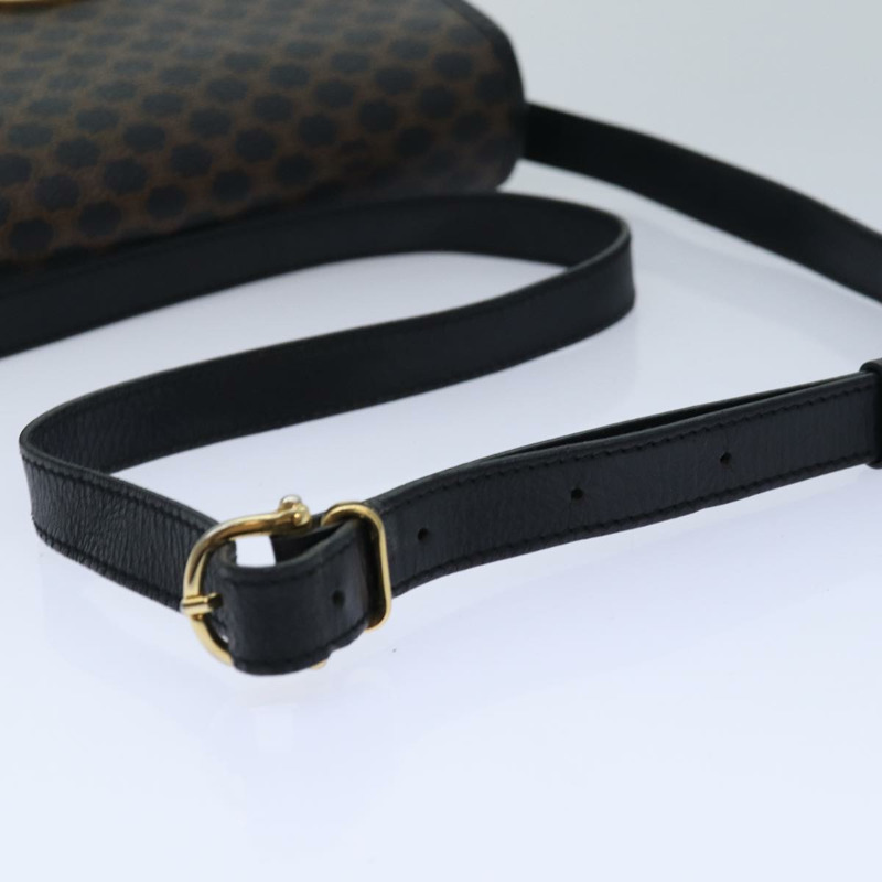 【日本直送】CELINE Macadam 帆布肩背包 PVC 皮革 黑色 正品 84935-6