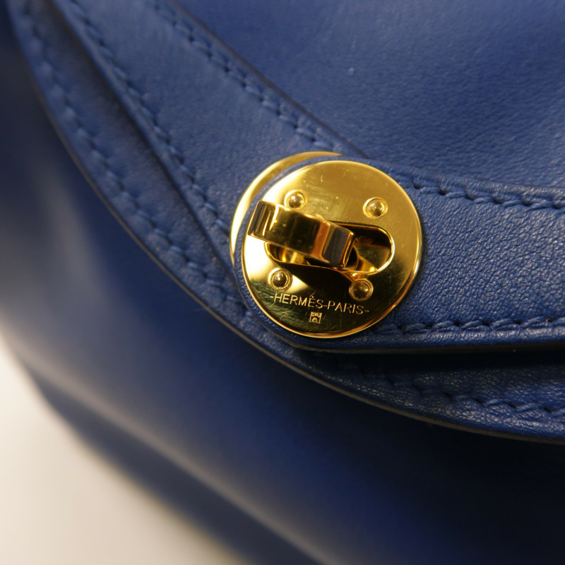 HERMES Swift皮革Mini Lindy 金扣肩背袋Bleu France-9