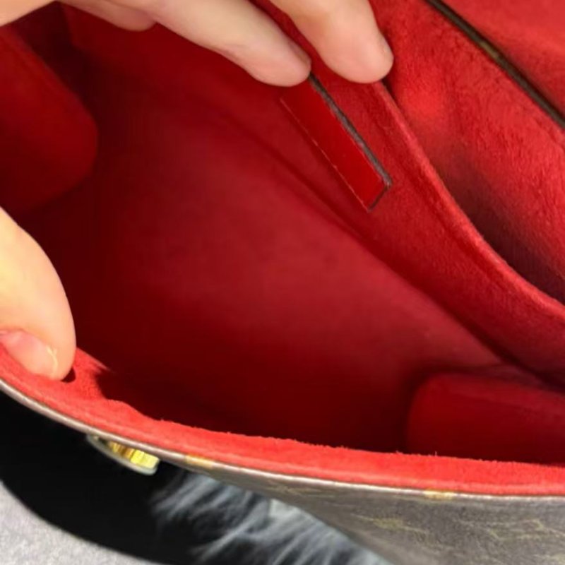 Lv Lock bb 紅色鎖頭 全新 配件盒子塵袋購證-4