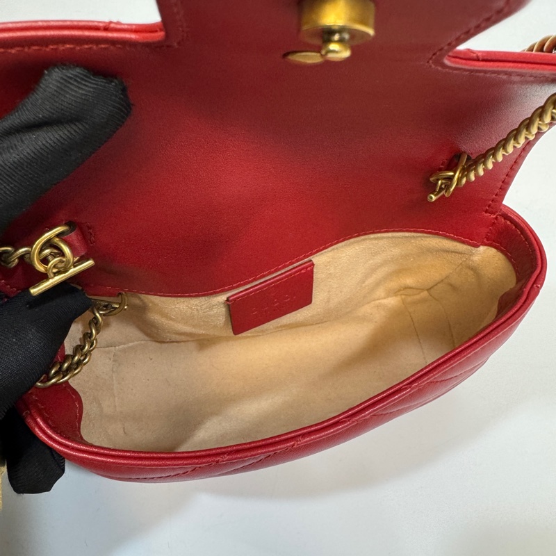 GUCCI紅色牛皮金釦mini馬夢下蓋側背包476433-9