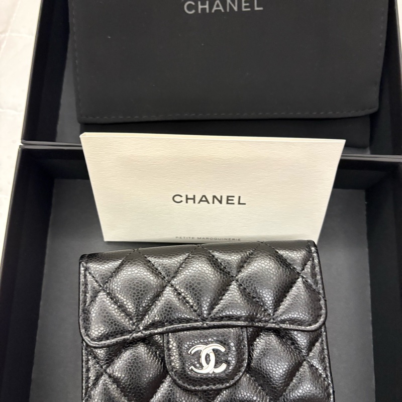 Chanel 三折皮夾 荔枝銀-5