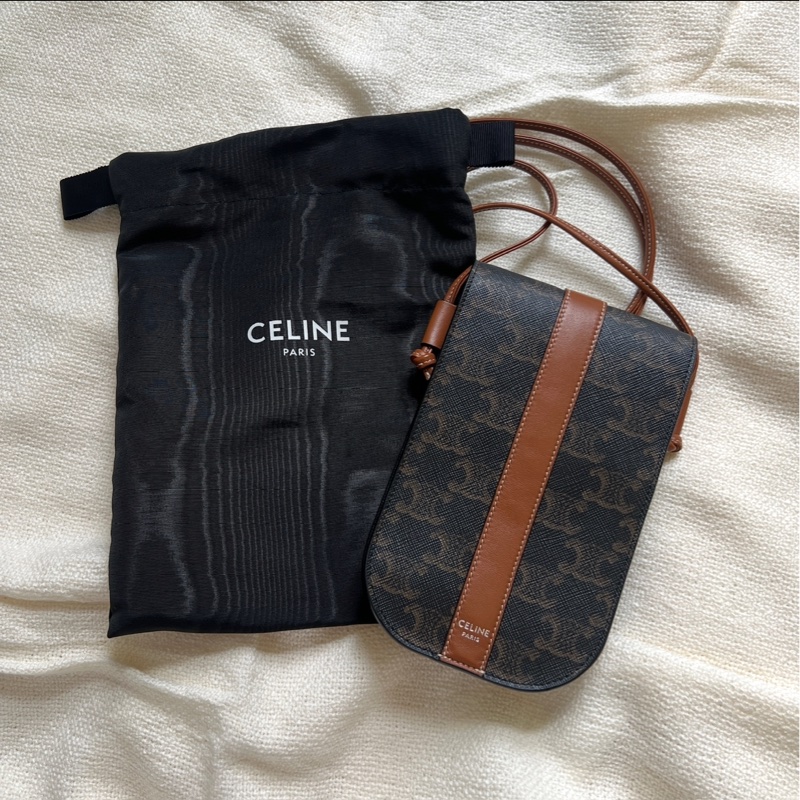 CELINE Triomphe 老花帆布手機包|義大利製-5