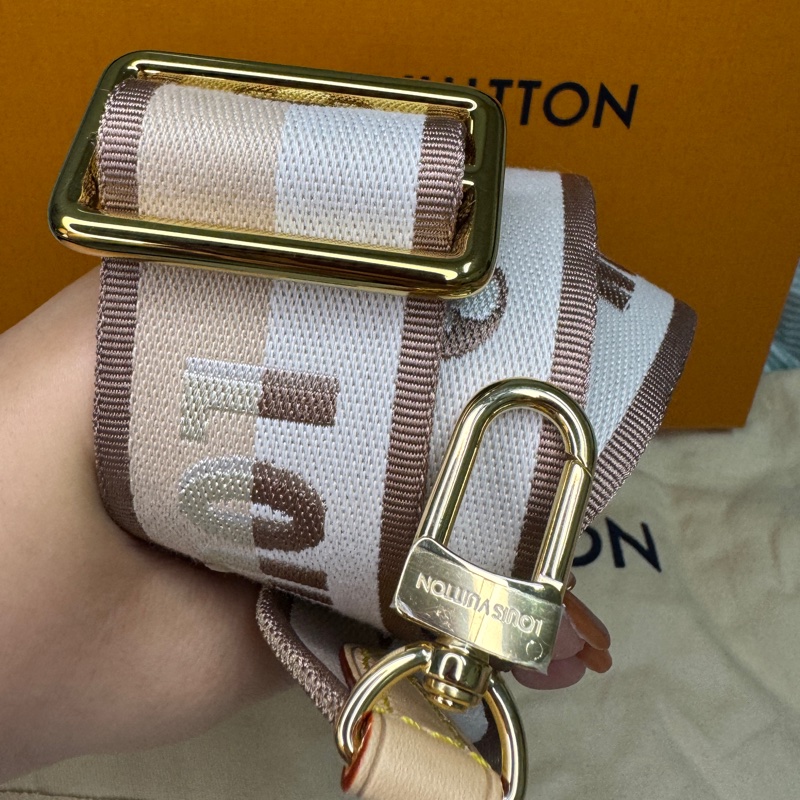 LOUIS VUITTON 全新全配Speedy 20奶茶色背帶-14