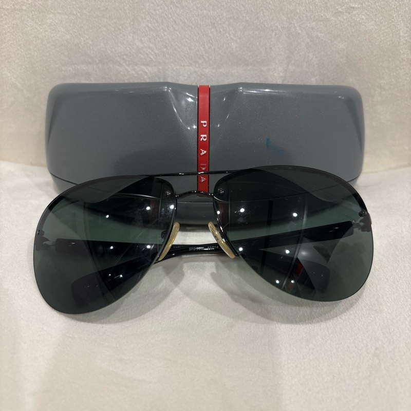 Prada-2