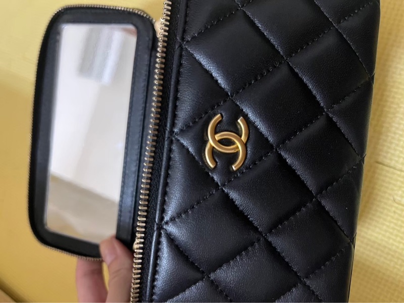 Chanel 黑金長盒子-3