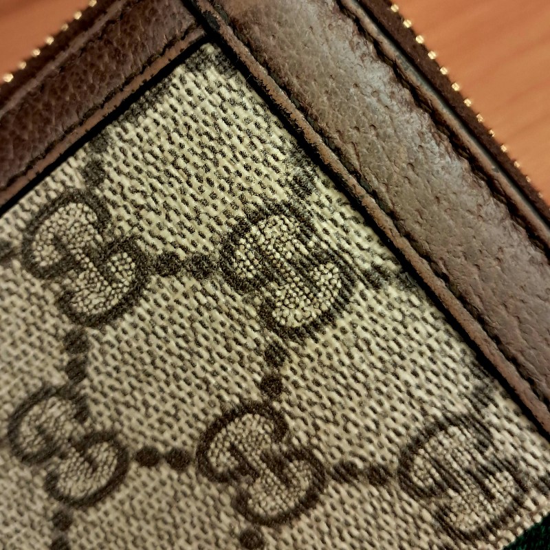 Gucci帆布拉鏈長夾-9