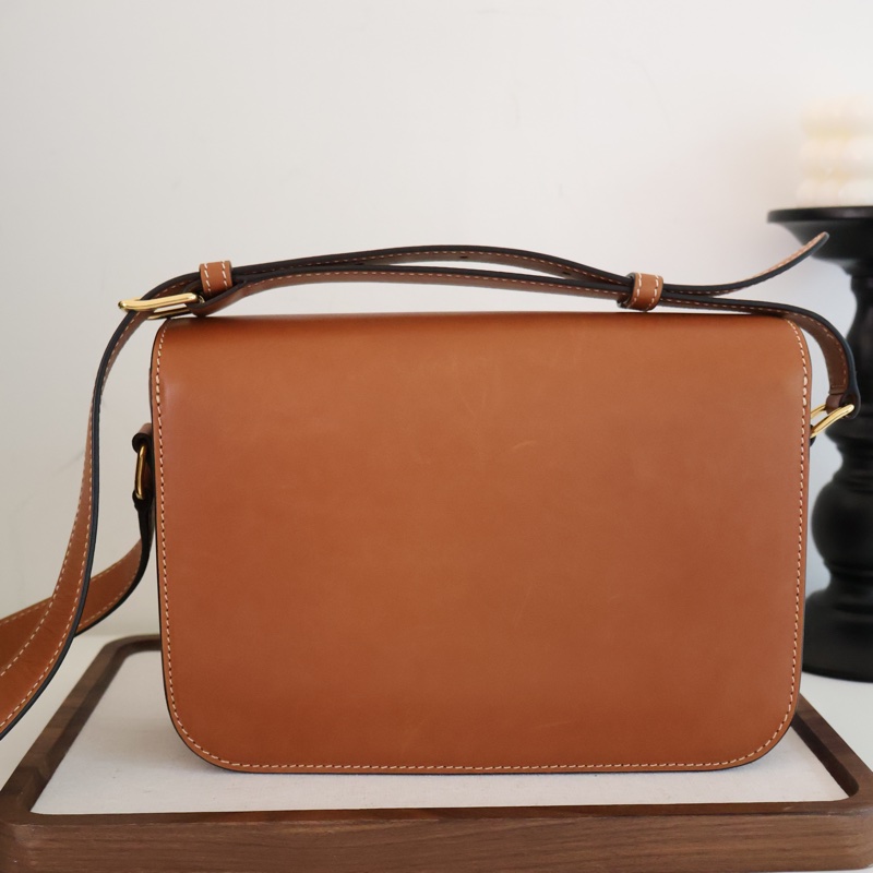 Celine 焦糖色 CLASSIQUE TRIOMPHE手袋 中號 triomphe medium-3