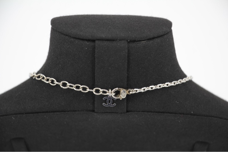 Chanel Vintage 05P 亞加力透明水鑽黑色CC雙面頸鏈-4