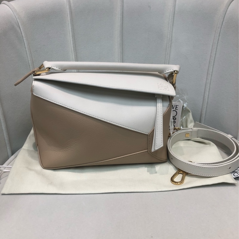 Loewe 石膏拼奶茶 XB120-0