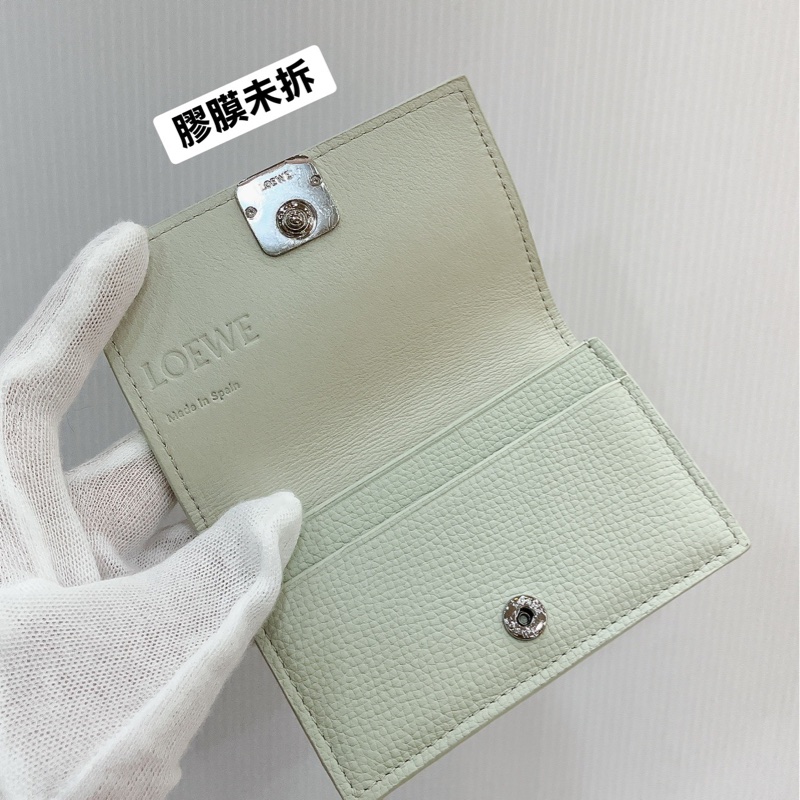 莉亞精品♡Loewe 卡包 牛油果綠 九新-11